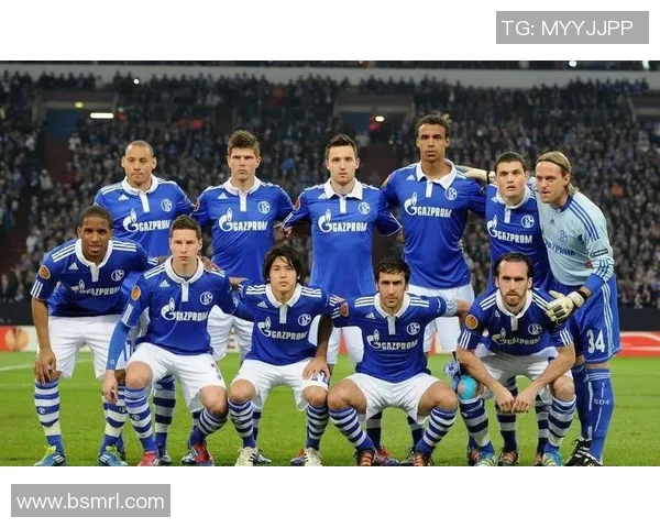 沙尔克04客场大胜云达不莱梅，赛季首胜久等待