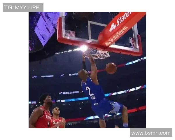 快船公牛对决保罗精彩扣篮瞬间引爆全场热情 快船公牛对决保罗精彩扣篮瞬间引爆全场热情